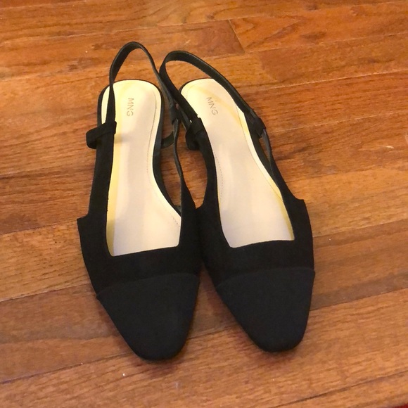 Mango Shoes - Classy black Audrey Hepburn 2 tone flats shoes